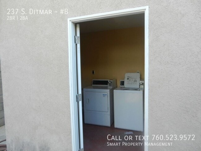 Building Photo - 237 S. Ditmar-#B