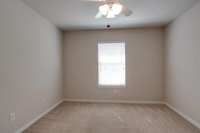 Building Photo - 4925 Carrotwood Dr