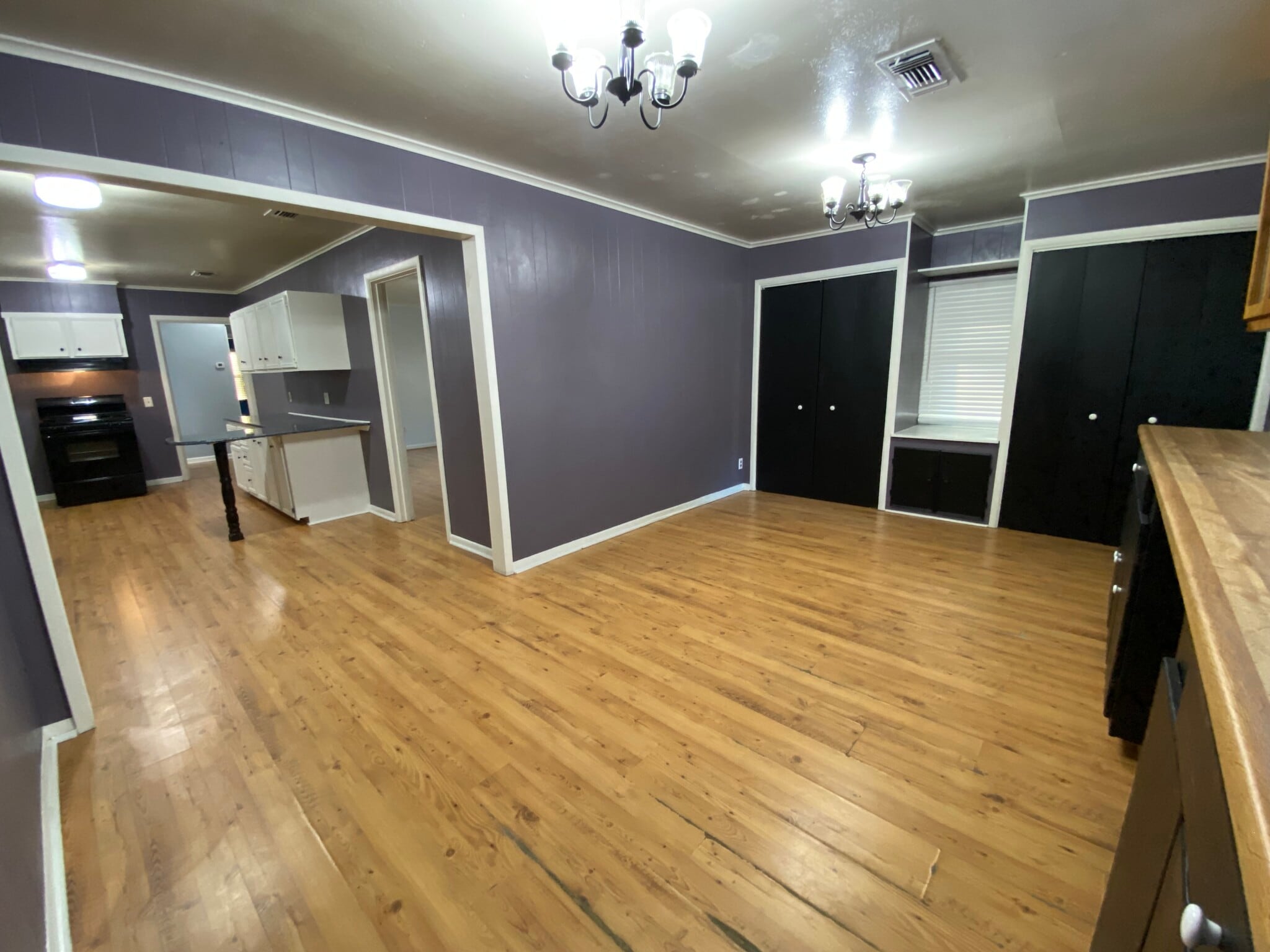 Dining area corner view - 2101 Palmore Rd