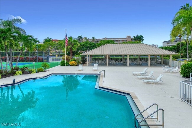 Building Photo - 897 Collier Ct