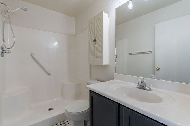 Building Photo - 9746 E Sascha St