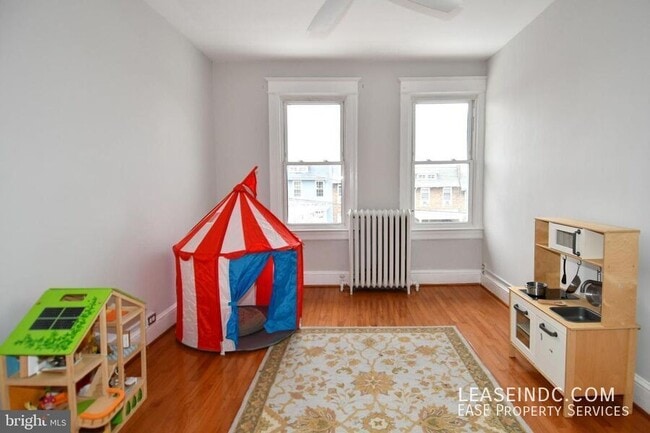 Building Photo - 4709 9th St NW