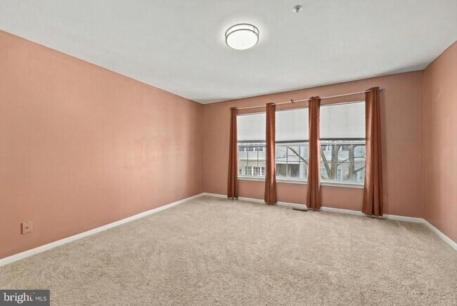 Building Photo - 21877 Elkins Terrace