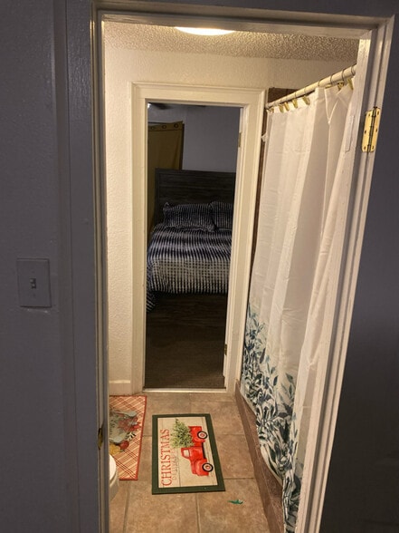 Building Photo - 151 N Pendell Rd