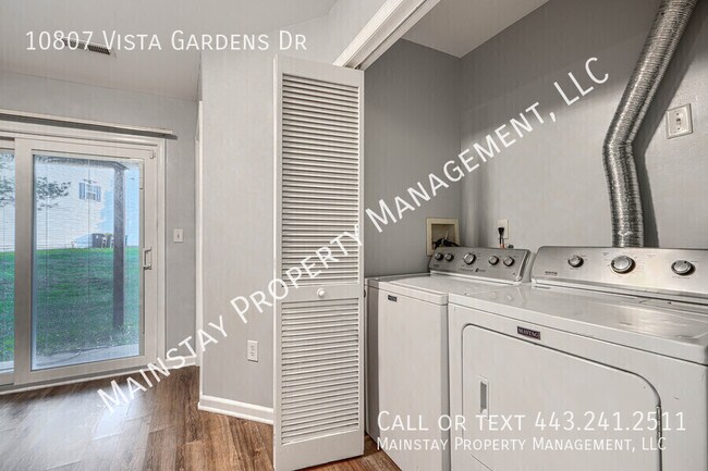 Building Photo - 10807 Vista Gardens Dr