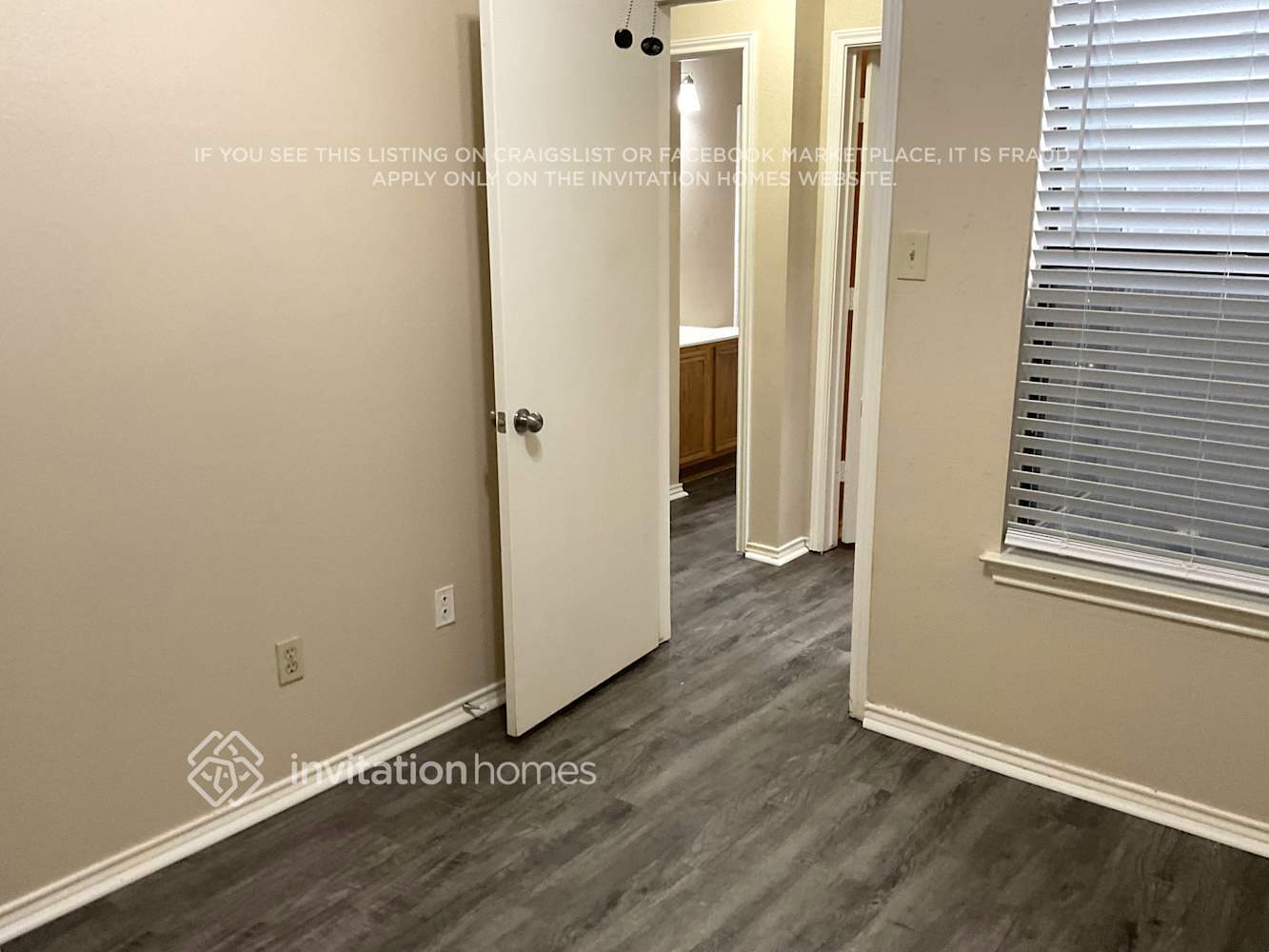 Building Photo - 6736 Driffield Cir E