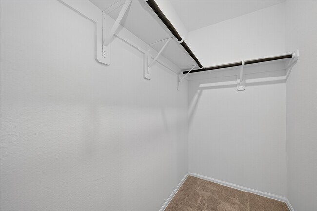 Building Photo - 27130 Breakaway Ln