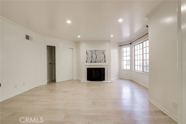 Building Photo - 6126 Eaglecrest Dr