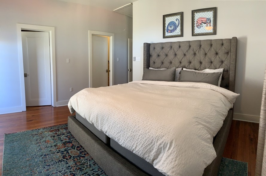 Bedroom 1 - 1641 Alvar St