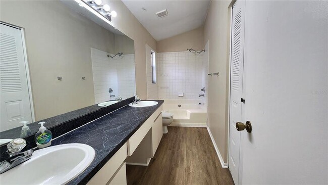 Building Photo - 1633 Elk Spring Dr