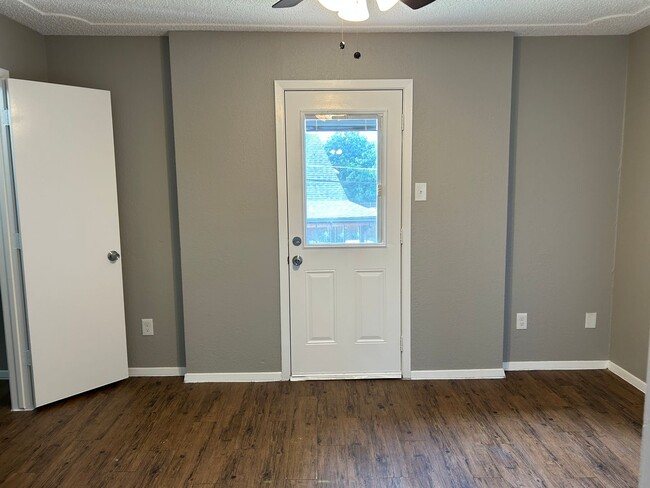 Building Photo - 419 Vonner Ct