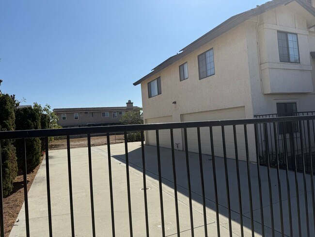 Building Photo - 6152 Orange Ave