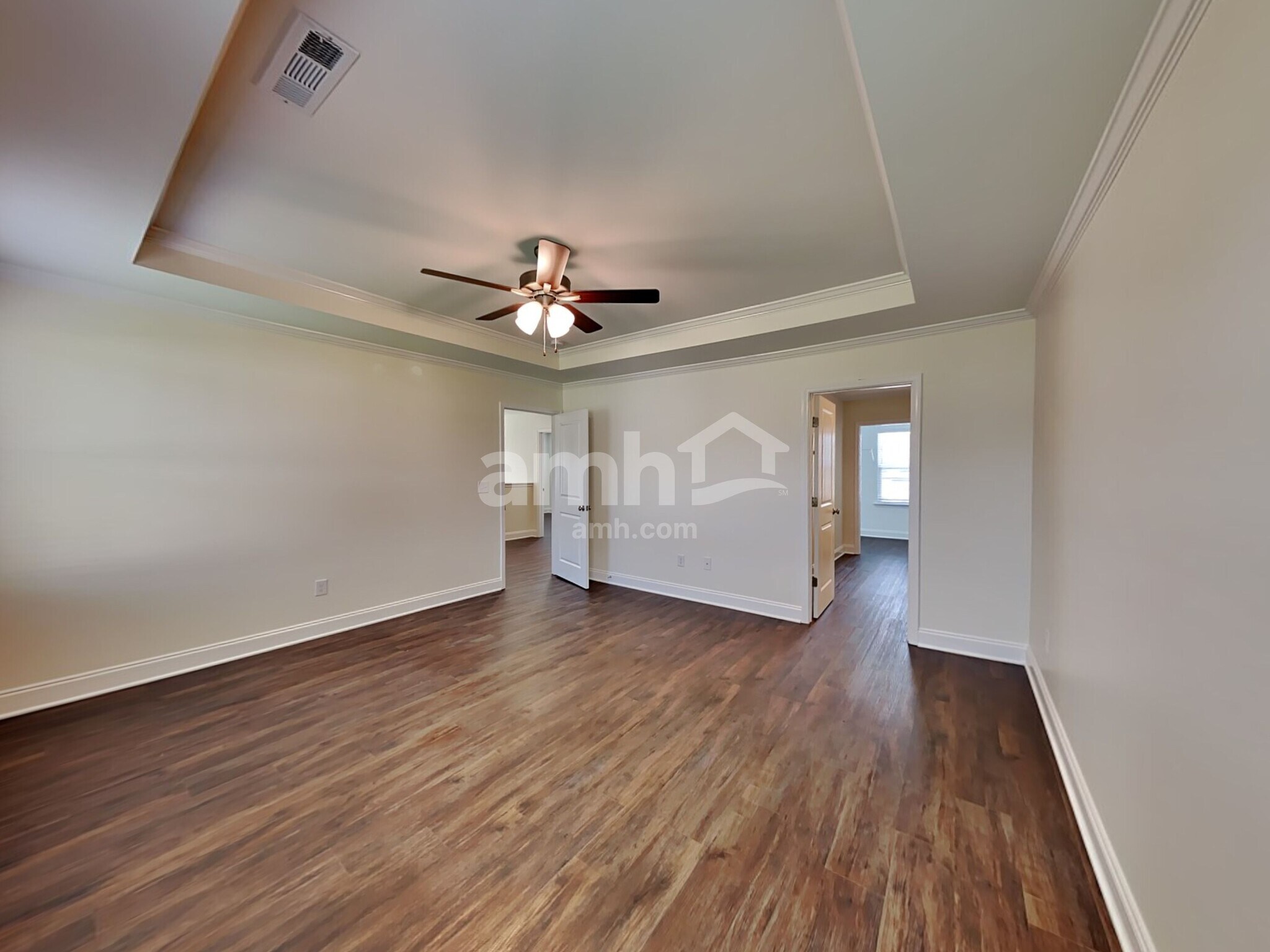 Building Photo - 5232 Valor Dr