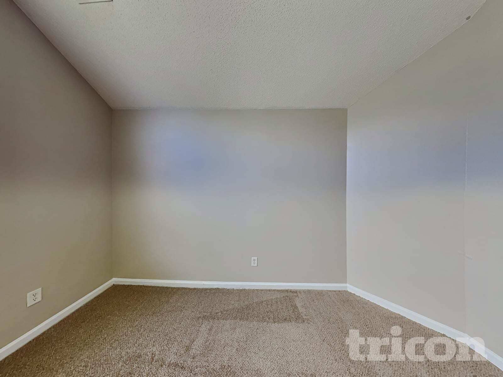 Building Photo - 82 Pinnacle Point Way