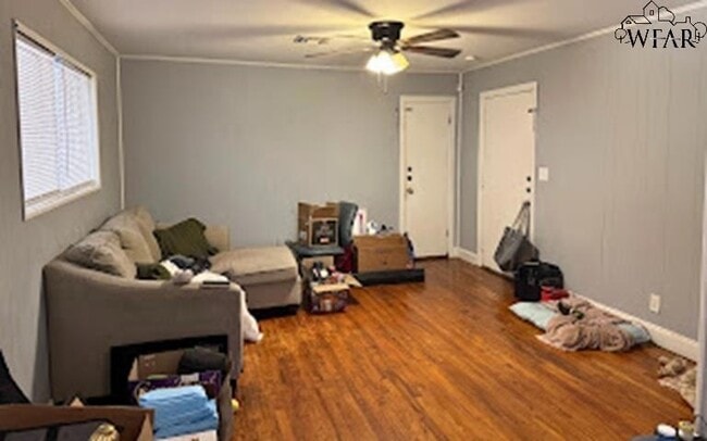 Building Photo - 2942 Boren Ave