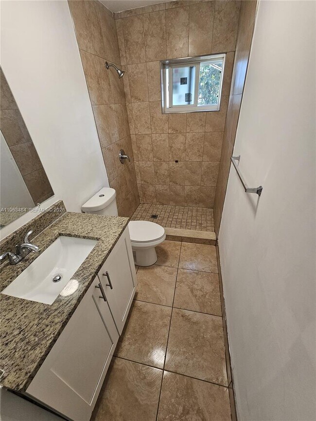 Building Photo - 1128 NW 101st St