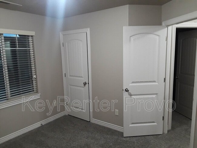 Building Photo - 735 S 1803 W