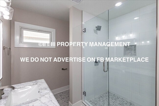 Building Photo - 3517 Jefferson St