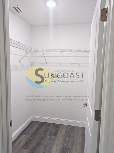 Building Photo - 2833 Whaling Rd