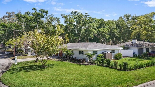 Building Photo - 101 N Mercury Ave