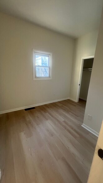 Building Photo - 1502 Hunter Ave