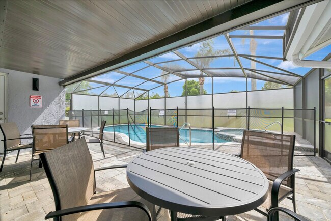 Building Photo - 7724 Simon Ridge Ct