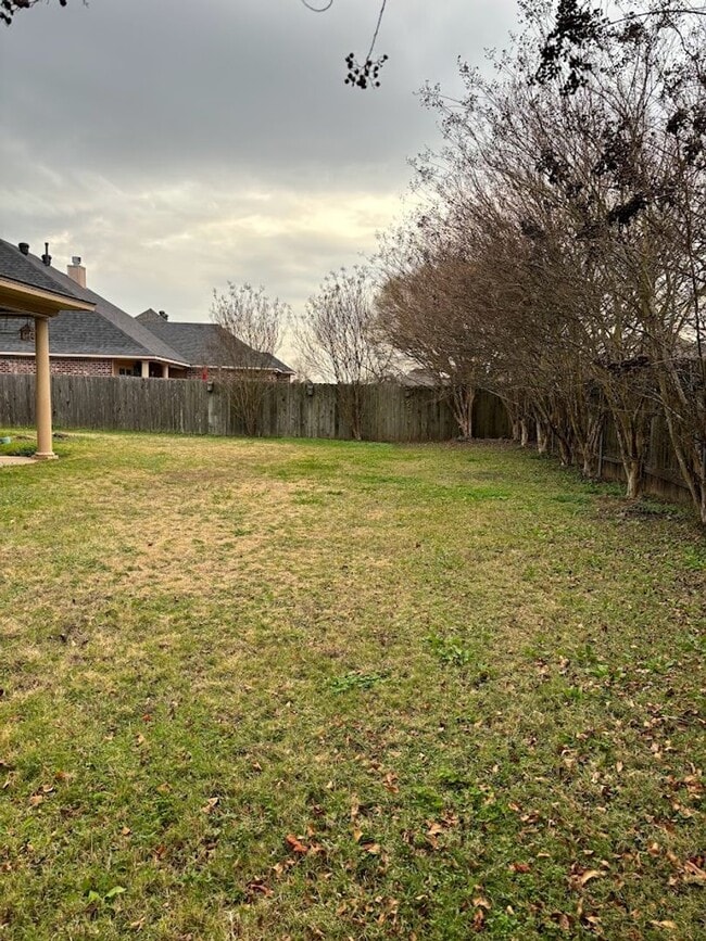 Building Photo - 508 Brompton Ln