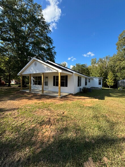 Primary Photo - 200 Graham Rd