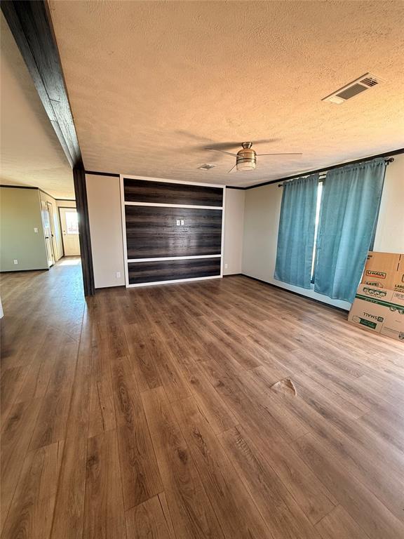 Building Photo - 29191 N 2980 Rd