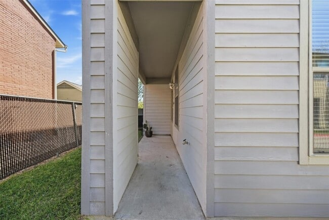 Building Photo - 1201 Grove Blvd