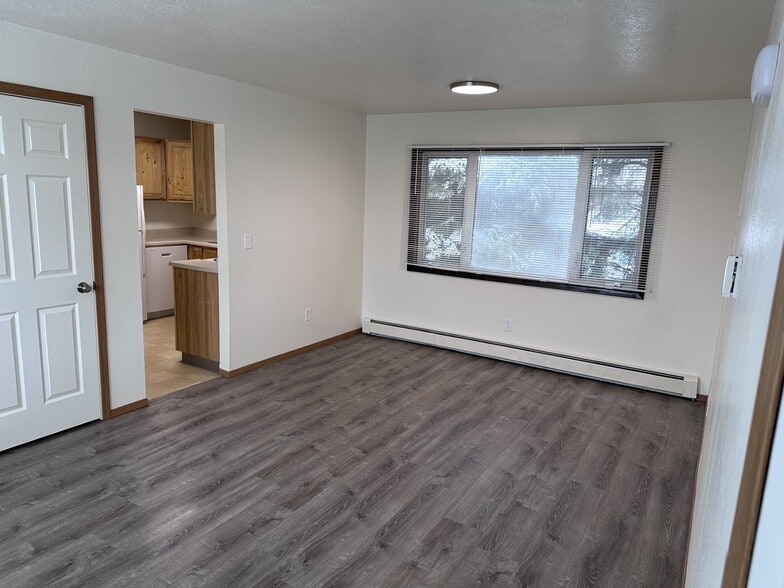 Building Photo - 1546 Turner St