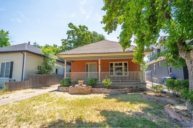 Building Photo - Single-Level 3 Bed / 2 Bath in Ogden — 1907 Charm Near Historic 25th Street