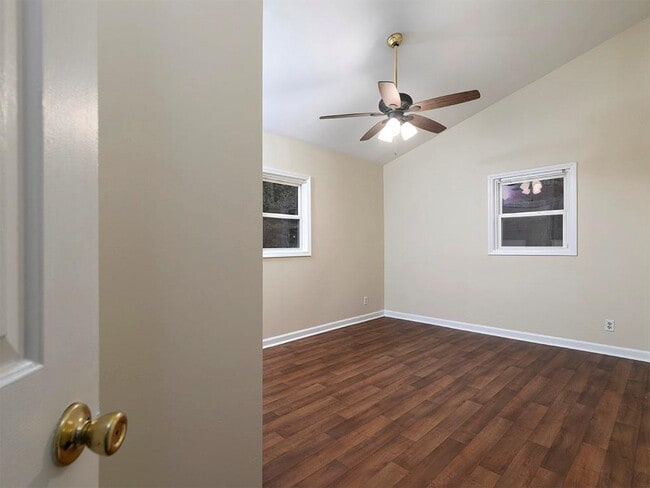 Building Photo - 2166 Hanfred Ct