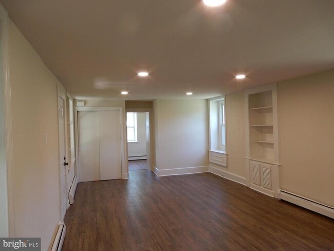 Building Photo - 691 Stoneyford Rd