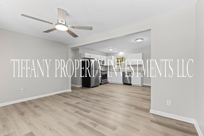 Building Photo - 505 Fleetwood Cir