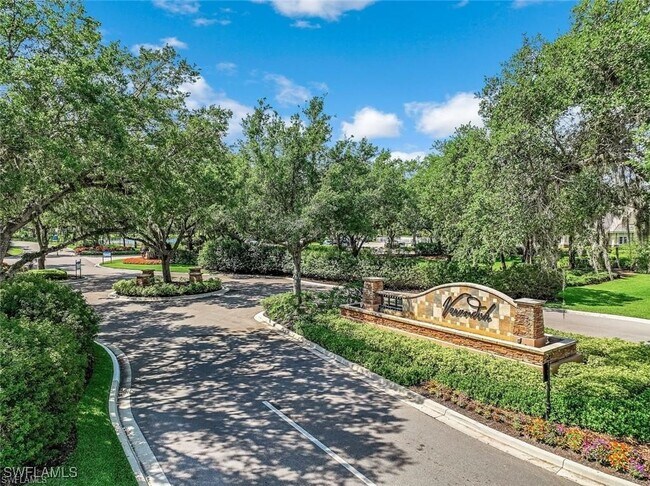 Building Photo - 13730 Willow Haven Ct