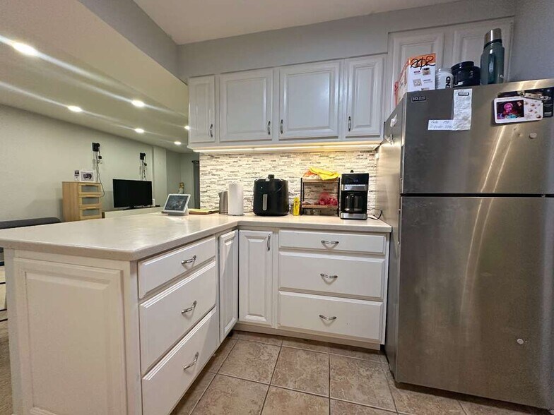 Building Photo - 5340 Holmes Run Pky