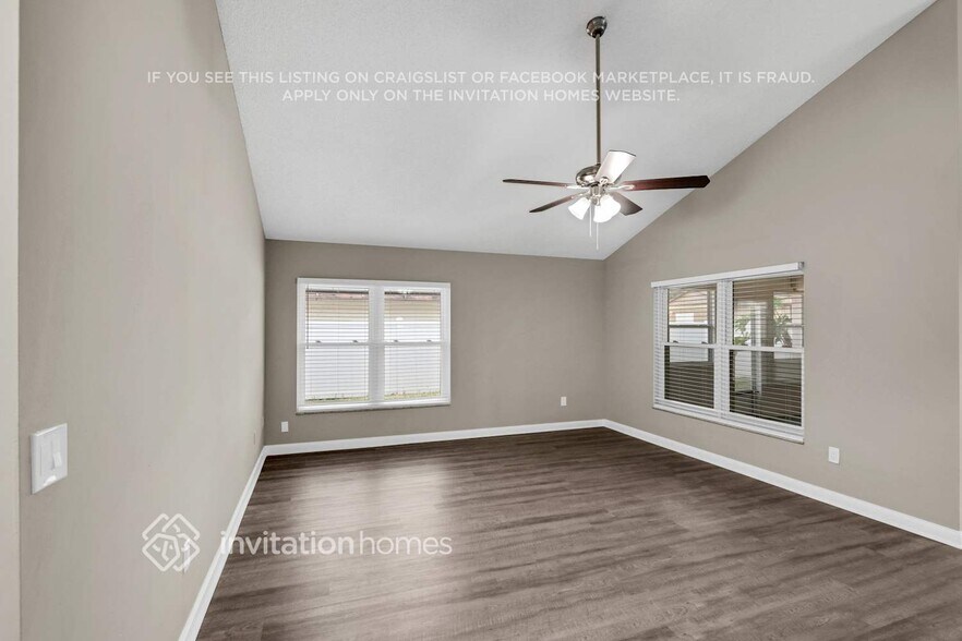 Building Photo - 11911 Hickorynut Dr