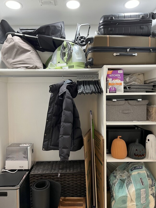 Building Photo - 535 N Michigan Ave