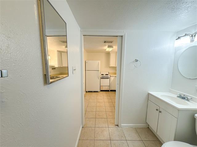 Building Photo - 4123 Herschel Ave