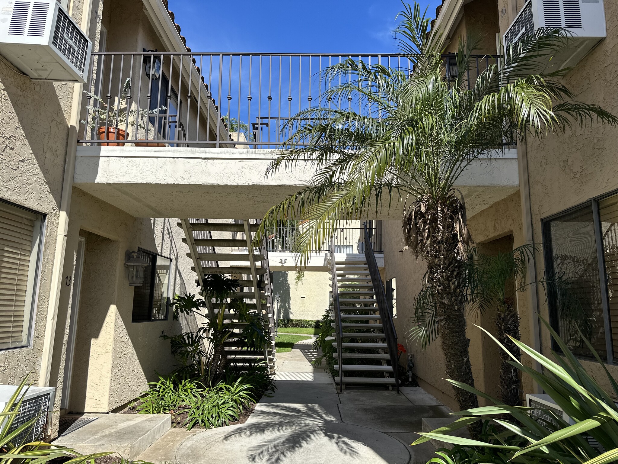 Building Photo - 8213 Jade Coast Rd