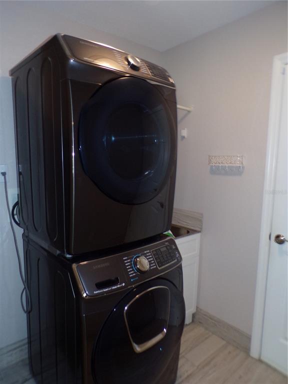 Building Photo - 4942 Ariton Rd