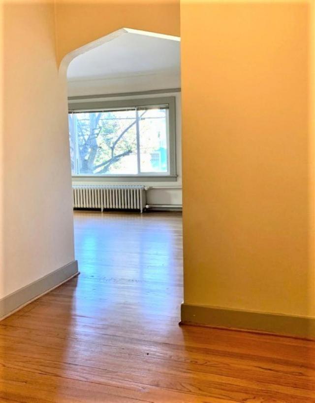 Building Photo - 2 bedroom in Seattle WA 98112