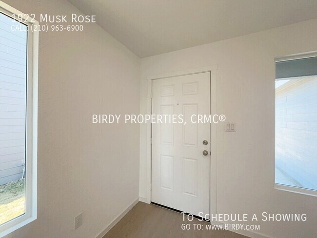 Building Photo - 1922 Musk Rose