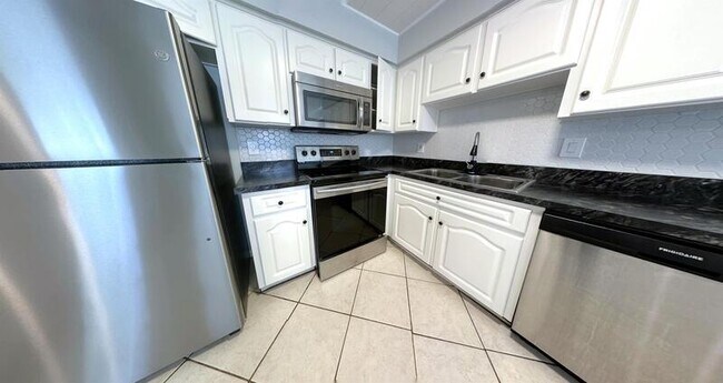 Building Photo - 8380 45th St N