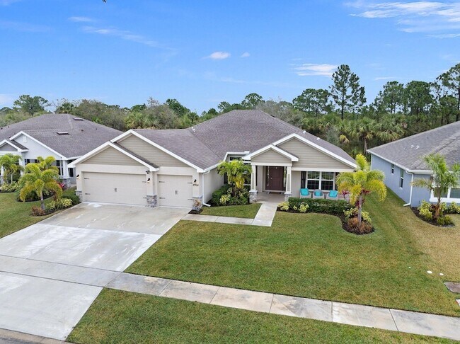 Building Photo - 8324 Amalfi Cir