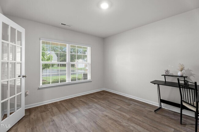 Building Photo - 132 Rockfall Wy