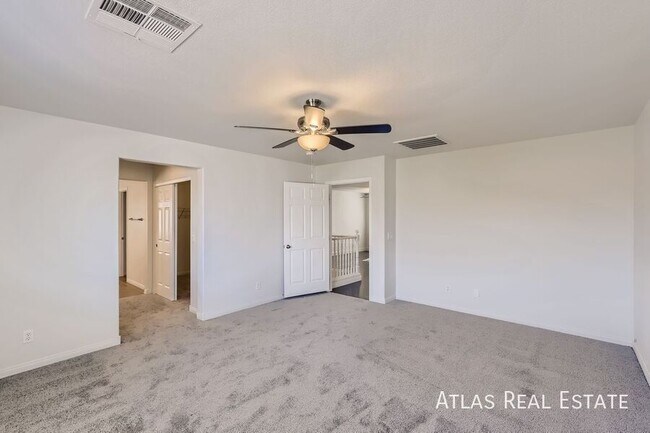 Building Photo - 436 Bright Moon Ave