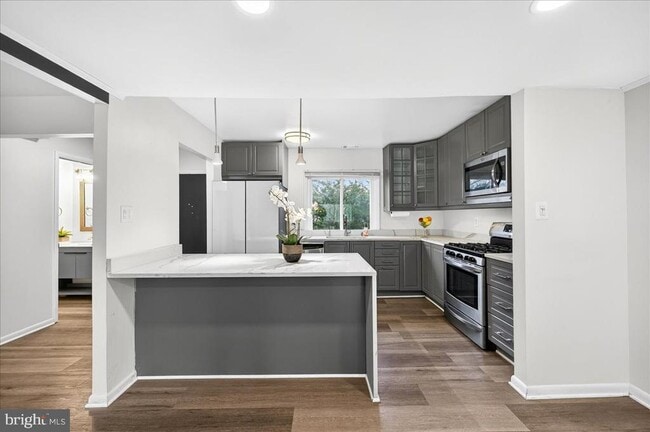 Building Photo - 9518 Miranda Ct