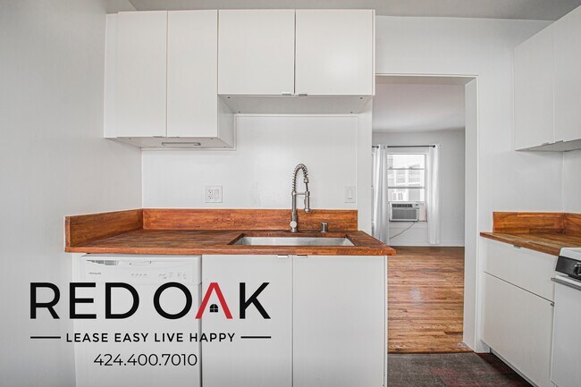 Building Photo - 4101 Wade St